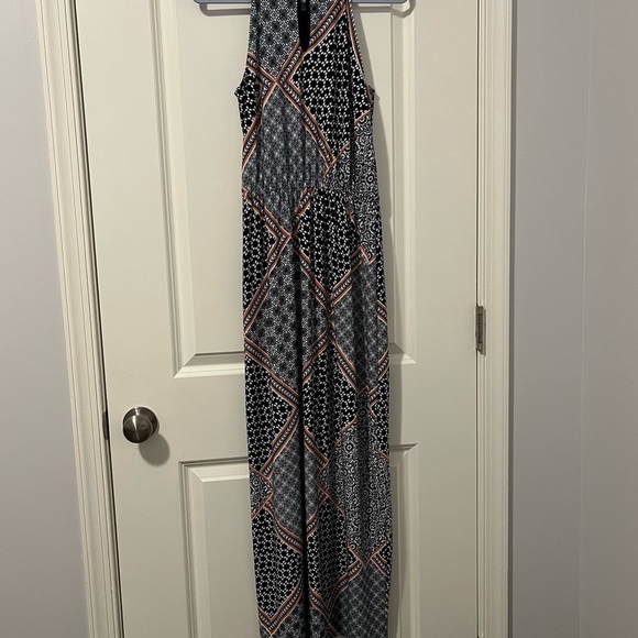 PATTERNED Maxi Dress Size 4 - Picture 10 of 11